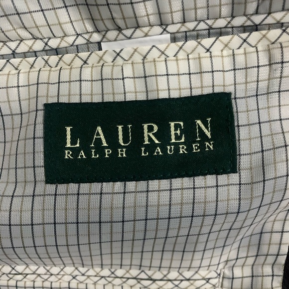 Blazer - Picture 3 of 4